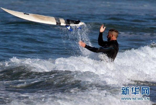 农业银行重庆璧山支行因遗失金融许可证被罚