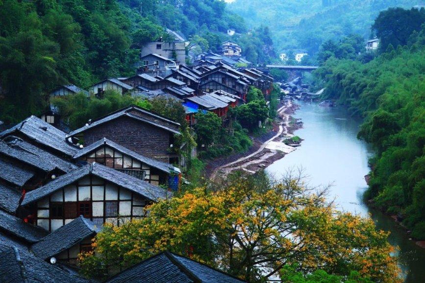 情侣出门旅行应该AA制吗？游戏画面
